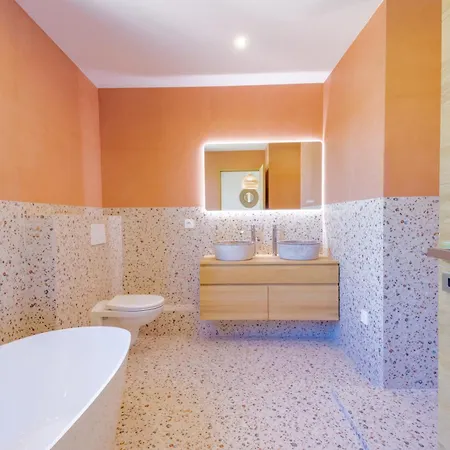 Maison A Pied Des Plages * アンティーブ